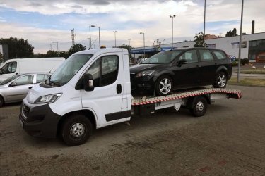 Autómentésre van szükséged Üllő, Monor, Gomba vagy Pest megye területén? Akkor a Mészáros Autómentő Kft. a megoldás! Profi csapatunk minden helyzetben gyorsan és hatékonyan lát el autómentési, autószállítási és furgonmentési feladatokat, bármilyen típusú jármű esetén.

Nálunk nem csak a gyorsaság és a megbízhatóság a fontos, hanem az is, hogy kedvező áron kínáljuk szolgáltatásainkat. Éjjel-nappal elérhetőek vagyunk, így bármikor felhívhatod az ügyfélszolgálatunkat, ha autómentésre van szükséged.

Bízd ránk autód mentését, és garantáljuk, hogy a lehető legrövidebb idő alatt célba érünk, hogy a lehető legkevesebb kellemetlenséggel járjon a járműve hibája. Hívj minket most, és bízz ránk!

https://024automentes.hu/automentes-pest-megye/automentes-ullo-monor-gomba/

Mészáros István.
Tel: 06 20 9188 649.