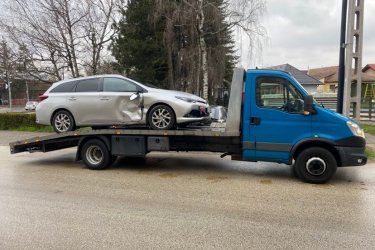 Mészáros Autómentő Kft. vállalja autómentő, autómentés, furgonmentés és autószállítás szolgáltatását a Balaton és környéke (Gyenesdiás, Szigliget, Badacsony) területén, 0-24 órában. Ha baj érte járművét, ne habozzon hívni minket! Tapasztalt és megbízható csapatunk gyorsan és hatékonyan segít Önnek bármilyen helyzetben, kedvező árakon. Ránk bármikor számíthat, hiszen a mi ügyfeleink elégedettsége az elsődleges szempont számunkra!

https://024automentes.hu/gyenesdias-szigliget-badacsony/

Mészáros Autómentő Kft.
Tel: 06 20 9188 649. 