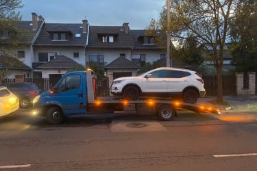 Mészáros Autómentő Kft. vállalja autómentő, autómentés, furgonmentés és autószállítás szolgáltatását a Balaton és környéke (Balatonfűzfő, Papkeszi, Balatonkenese) területén, 0-24 órában. Ha baj érte járművét, ne habozzon hívni minket! Tapasztalt és megbízható csapatunk gyorsan és hatékonyan segít Önnek bármilyen helyzetben, kedvező árakon. Ránk bármikor számíthat, hiszen a mi ügyfeleink elégedettsége az elsődleges szempont számunkra!

https://024automentes.hu/balatonfuzfo-papkeszi-balatonkenese/

Mészáros Autómentő Kft.
Tel: 06 20 9188 649. 