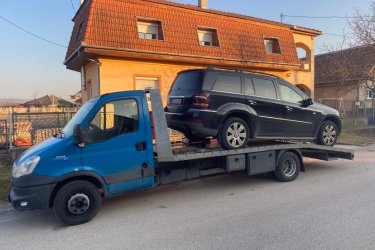 Mészáros Autómentő Kft. vállalja autómentő, autómentés, furgonmentés és autószállítás szolgáltatását a Balaton és környéke (Alsóörs, Felsőörs, Balatonalmádi) területén, 0-24 órában. Ha baj érte járművét, ne habozzon hívni minket! Tapasztalt és megbízható csapatunk gyorsan és hatékonyan segít Önnek bármilyen helyzetben, kedvező árakon. Ránk bármikor számíthat, hiszen a mi ügyfeleink elégedettsége az elsődleges szempont számunkra!

https://024automentes.hu/alsoors-felsoors-balatonalmadi/

Mészáros Autómentő Kft.
Tel: 06 20 9188 649. 
