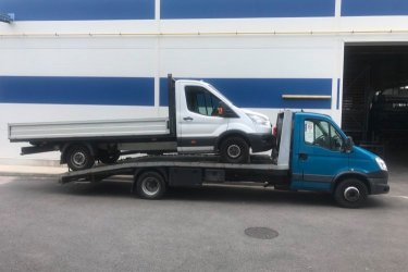 Ha autómentésről vagy furgonmentésről van szó, ne hagyd, hogy az úton rekedés bosszúságot okozzon. Az "Mészáros Autómentő Kft." segít, ha bármilyen autószállítási problémád merülne fel az Gyöngyös, Pásztó, Parád térségben. Non-stop, az év minden napján elérhető vagyunk, hogy segítsünk elszállítani autódat vagy furgonodat a baleseti helyszínről vagy a meghibásodás helyszínéről.

Szakértő csapatunk és modern eszközeink garantálják, hogy autód vagy furgonod biztonságban érkezzen a kijelölt helyre. Az "Mészáros Autómentő Kft." minden esetben azonnal reagál, hogy minél hamarabb eljuthassunk hozzád és megoldhassuk a problémát.

Az "Mészáros Autómentő Kft." magas szintű szolgáltatást nyújt, versenyképes árakon és rugalmas ügyfélszolgálattal. Bármilyen speciális igényed van, mi minden esetben alkalmazkodunk az ügyfelek egyedi kéréseihez.

Ne várj tovább! Ha autómentésre vagy furgonmentésre van szükséged, hívj minket bizalommal az "Mészáros Autómentő Kft."-t. Bízd ránk autószállítási feladataidat és nyugodtan indulj el utadra az Gyöngyös, Pásztó, Parád térségben!

https://024automentes.hu/gyongyos-paszto-parad/

Mészáros Autómentő Kft.
Tel: 06 209188 649. 