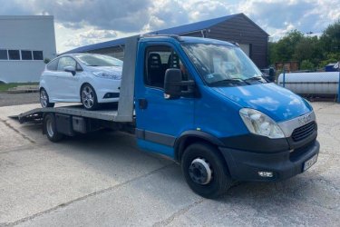 Ha autómentésről vagy furgonmentésről van szó, ne hagyd, hogy az úton rekedés bosszúságot okozzon. Az "Mészáros Autómentő Kft." segít, ha bármilyen autószállítási problémád merülne fel az Várpalota, Pétfürdő, Berhida térségben. Non-stop, az év minden napján elérhető vagyunk, hogy segítsünk elszállítani autódat vagy furgonodat a baleseti helyszínről vagy a meghibásodás helyszínéről.

Szakértő csapatunk és modern eszközeink garantálják, hogy autód vagy furgonod biztonságban érkezzen a kijelölt helyre. Az "Mészáros Autómentő Kft." minden esetben azonnal reagál, hogy minél hamarabb eljuthassunk hozzád és megoldhassuk a problémát.

Az "Mészáros Autómentő Kft." magas szintű szolgáltatást nyújt, versenyképes árakon és rugalmas ügyfélszolgálattal. Bármilyen speciális igényed van, mi minden esetben alkalmazkodunk az ügyfelek egyedi kéréseihez.

Ne várj tovább! Ha autómentésre vagy furgonmentésre van szükséged, hívj minket bizalommal az "Mészáros Autómentő Kft."-t. Bízd ránk autószállítási feladataidat és nyugodtan indulj el utadra az Várpalota, Pétfürdő, Berhida térségben!

https://024automentes.hu/varpalota-petfurdo-berhida/

Mészáros Autómentő Kft.
Tel: 06 209188 649. 