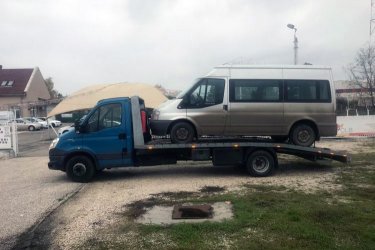 Autómentésre van szükséged Kápolnásnyék, Velence, Gárdony vagy Pest megye területén? Akkor a Mészáros Autómentő Kft. a megoldás! Profi csapatunk minden helyzetben gyorsan és hatékonyan lát el autómentési, autószállítási és furgonmentési feladatokat, bármilyen típusú jármű esetén.

Nálunk nem csak a gyorsaság és a megbízhatóság a fontos, hanem az is, hogy kedvező áron kínáljuk szolgáltatásainkat. Éjjel-nappal elérhetőek vagyunk, így bármikor felhívhatod az ügyfélszolgálatunkat, ha autómentésre van szükséged.

Bízd ránk autód mentését, és garantáljuk, hogy a lehető legrövidebb idő alatt célba érünk, hogy a lehető legkevesebb kellemetlenséggel járjon a járműve hibája. Hívj minket most, és bízz ránk!

https://024automentes.hu/kapolnasnyek-velence-gardony/

Mészáros Autómentő Kft.
Tel: 06 20 9188 649.