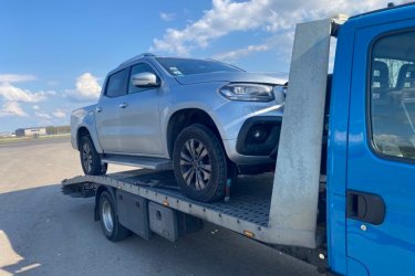 Ha autómentésről vagy furgonmentésről van szó, ne hagyd, hogy az úton rekedés bosszúságot okozzon. Az "Mészáros Autómentő Kft." segít, ha bármilyen autószállítási problémád merülne fel az Esztergom, Dorog, Pilisjászfalu térségben. Non-stop, az év minden napján elérhető vagyunk, hogy segítsünk elszállítani autódat vagy furgonodat a baleseti helyszínről vagy a meghibásodás helyszínéről.

Szakértő csapatunk és modern eszközeink garantálják, hogy autód vagy furgonod biztonságban érkezzen a kijelölt helyre. Az "Mészáros Autómentő Kft." minden esetben azonnal reagál, hogy minél hamarabb eljuthassunk hozzád és megoldhassuk a problémát.

Az "Mészáros Autómentő Kft." magas szintű szolgáltatást nyújt, versenyképes árakon és rugalmas ügyfélszolgálattal. Bármilyen speciális igényed van, mi minden esetben alkalmazkodunk az ügyfelek egyedi kéréseihez.

Ne várj tovább! Ha autómentésre vagy furgonmentésre van szükséged, hívj minket bizalommal az "Mészáros Autómentő Kft."-t. Bízd ránk autószállítási feladataidat és nyugodtan indulj el utadra az Esztergom, Dorog, Pilisjászfalu térségben!

https://024automentes.hu/esztergom-dorog-pilisjaszfalu/

Mészáros Autómentő Kft.
Tel: 06 209188 649.