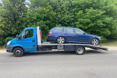 Mészáros Autómentő Kft." készen áll arra, hogy segítsen bármilyen autómentési vagy furgonmentési probléma esetén az Agárd, Seregélyes, Baracska térségben. Non-stop, az év minden napján elérhető vagyunk, hogy segítsünk elszállítani autódat vagy furgonodat a baleseti helyszínről vagy a meghibásodás helyszínéről.

Szakértő csapatunk és modern eszközeink garantálják, hogy autód vagy furgonod biztonságban érkezzen a kijelölt helyre. Az "Mészáros Autómentő Kft." minden esetben azonnal reagál, hogy minél hamarabb eljuthassunk hozzád és megoldhassuk a problémát.

Az "Mészáros Autómentő Kft." magas szintű szolgáltatást nyújt, versenyképes árakon és rugalmas ügyfélszolgálattal. Bármilyen speciális igényed van, mi minden esetben alkalmazkodunk az ügyfelek egyedi kéréseihez.

Ha autómentésre vagy furgonmentésre van szükséged az Agárd, Seregélyes, Baracska térségben, ne habozz, hívj minket az "Mészáros Autómentő Kft."-t. Bízd ránk autószállítási feladataidat, hogy biztonságban érkezz a célállomásra!

https://024automentes.hu/agard-seregelyes-baracska/

Mészáros Autómentő Kft.
Tel: 06 20 9188 649. 