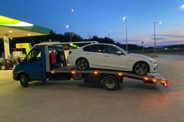 BMW autómentésre vagy autószállításra van szükséged Budapesten, vagy bármely más helyszínen az országban? Ne aggódj, a BMW autómentő szolgáltatásunk segít megoldani a problémáidat.

Az azonnali indulással rendelkező csapatunk rendelkezik az összes szükséges eszközzel és szaktudással, hogy biztonságosan és időben elszállítsa BMW autód. Balesetet szenvedtél, vagy csak egyszerűen nem indul a járműved? Azonnal hívj minket a -es telefonszámon, és mi azonnal indulunk a segítségedre.

A BMW autómentés és autószállítás szolgáltatásaink versenyképes árakkal érhetőek el, amelyekről pontosan és átláthatóan tájékoztatunk. Nincsenek rejtett költségek vagy extra díjak, csak megbízható és elérhető árak.

Az ország egész területén elérhető BMW autószállítás és autómentés szolgáltatásunkkal biztos lehetsz benne, hogy autód biztonságban lesz, és időben elérkezik a célállomásra. Ne habozz, ha problémád van az autóddal, hívj minket a -es telefonszámon, és mi azonnal indulunk a segítségedre.

https://024automentes.hu/bmw-automentes-bmw-autoszallitas/

Mészáros Autómentő Kft.
Tel: 06 20 9188 649. 