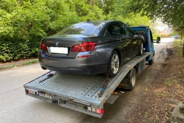 Szerencsétlenül jártál az M4 autópályán és az autód lerobbant, vagy balesetet szenvedtél? Ne ess pánikba, a Mészáros Autómentő Kft. autómentő szolgáltatása azonnal rendelkezésedre áll, hogy megkönnyítse helyzetedet. Tapasztalt szakembereink és modern autómentő járműveink segítségével bármikor és bárhol az M4 autópályán elvégezzük az autómentést. Legyen szó törött, defektes vagy sérült autóról, mi segítünk! Országosan és külföldön is elérhetőek vagyunk, így ha autómentőre van szükséged, hívj bennünket bizalommal a -es telefonszámon. Ránk számíthatsz az M4 autópálya autómentésében, mert mi azonnal indulunk segíteni!

https://automentes-autopalya-m4.hu/

Mészáros Autómentő Kft.
Tel: 06 20 9188 649. 