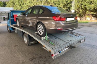 Ha autómentőre vagy furgonmentőre van szüksége Budapest IV. kerületében, akár mélygarázs mentés vagy bikázás során, a Mészáros Autómentő Kft. segítségére számíthat. Tapasztalt és szakképzett szakembereink gyorsan és hatékonyan segítenek Önnek, bármilyen autómentési problémával szembenézzen is. Az autómentő és furgonmentő szolgáltatásainkkal biztonságosan szállítjuk autóját az Ön által kívánt helyre, és ha hidegindításra van szüksége, akkor is azonnal a segítségére sietünk, akár éjjel-nappal. Ne habozzon, hívja a 06 20 9188 649-es telefonszámot, és bízza ránk autójának mentését! Vállaljuk az autók szakszerű mentését a nap minden órájában, hogy Önnek csak az autózás öröme maradjon!

https://automentes-budapest-4-kerulet.hu/

Mészáros Autómentő Kft.
Tel: 06 20 )188 649. S