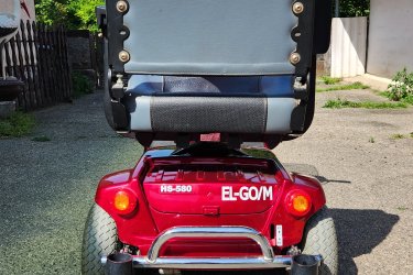 Alig használt .
Teljesen jól működik. 
Akumlátor jó. 
Töltövel eladó. 
Hibája fotózva. 
0620 8028036 
Hívj bizalommal. 