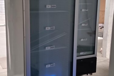 LIEBHERR FVD 4643 ÜVEGAJTÓS MÉLYHŰTŐ FAGYASZTÓSZEKRÉNY