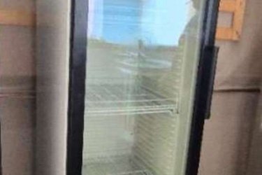 Üvegajtós Hűtővitrin Italhűtő