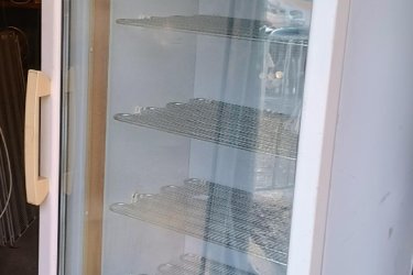 Üvegajtós Mélyhűtő Fagyasztószekrény