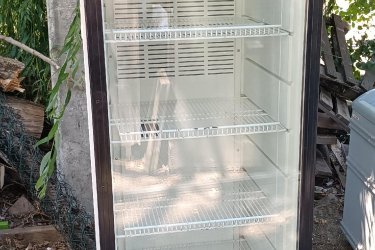 Üvegajtós Hűtővitrin Italhűtő