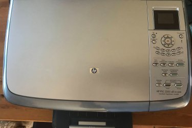 HP PSC 2355 all-in-oll nyomtató újszerű,használati útmutatóval 