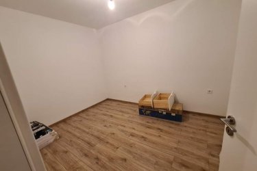 Lakásfelújítás Üdvözlöm önöket!

Munkácsi István vagyok. több mint 9 év szakmai tapasztalattal rendelkezem. Nálunk az első az ön kényelme éppen ezért , ha szeretné teljes egészében lebonyolítjuk a felújítást! Ön megálmodja, mi megvalósítjuk! Bátran mondja el nekünk kérését, álmait , biztosan tudunk segíteni! Nálunk a precíz pontos és tiszta munkakörnyezet alapvető, nem számít új vagy régi építésű az ingatlan amely felújítandó, itt minden feladat és mindenki egyenlő. Az árak? Nos áraink versenyképesek ugyanis csapatunk fiatalos , aktív dinamikus , ezért egy adott feladatot rövidebb idő alatt teljesítünk. Kérjen árajánlatot , amely Budapesten belül ingyenes és ön is megtapasztalhatja.