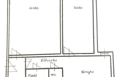 Eladásra kínálok Budapest XX. kerületében Pázsitos sétányon egy negyedik emeleti 54 m2-es panellakást.

ÁRCSÖKKENÉS 53.9 M Ft-ról - 52.5 M Ft-ra.

A lakás zöldövezeti részen található, a parkolás díjmentes.
Az ingatlan részleges felújítást kapott, 2015-ben megújult a villany hálózat, 2021-ben 3 rétegű thermoplán nyílászárók lettek beépítve, melyeket szúnyogháló és redőny is véd.
A lakásban előtér, konyha, két külön nyíló hálószoba, gardrób, fürdőszoba káddal és egy toalett került kialakításra.
Az ingatlan melegéről távfűtés gondoskodik termosztát fejes radiátoros hő leadókkal, a lakás hűtését hűtő-fűtő klíma biztosítja.
A lakás egyedi mérőórákkal rendelkezik (víz, villany).

Közös költség 30. 000 Ft/hó.

Lift van a házban, kaputelefon kialakítással.

A XX. kerület, Budapest déli részén elhelyezkedő, rendkívül változatos és színes hely, a Belvárostól mindössze 20 perc távolságra.
A központi része Erzsébetfalván található. Itt egy nagyobb, parkosított helyekkel-, játszóterekkel rendelkező lakótelep fekszik. Ez egy nyüzsgő, élettel teli része a kerületnek.
Ellentétben a többivel, amelyek inkább kert városias jellegűek, csendes-, forgalomtól mentes utcákkal. A sétálóutcában és annak közelében minden megtalálható, ami a hétköznapi szükségleteket kielégíti. Emellett a Csili Művelődési Központ nyújt kikapcsolódási lehetőséget és változatos programokat.
A kerületben 11 iskola és 17 óvoda működik.
Pesterzsébet különleges része Gubacs, amely határos a Soroksári-Dunával. Itt számos sporttevékenység végezhető, pl. kajak, kenu, labdarúgás, valamint jégkorong és korcsolya a Pesterzsébeti jégcsarnokban. A szórakozni-, kikapcsolódni vágyók igényét Dunára néző éttermek, játszótér, vízparti sétány, valamint a Budapesten egyedülálló jódos-sós vizű gyógyfürdő tudja kielégíteni.
Ha szeretne a fővárosban élni karnyújtásnyira mindentől, akkor ez az ingatlan alkalmas ön és családja részére.

Irányár: 52. 500. 000.- Ft

További információért és a megtekintéssel kapcsolatban, várom megtisztelő hívását!
Amiben még segíteni tudok:
- ha a vásárláshoz még el kell adnia ingatlanát
- energetikai tanúsítvány készítése 72 órán belül
- ingyenes hitelügyintézés
- jogi háttér
- földhivatali ügyintézés
- ajánlatok küldése e-mailben országos adatbázisból.

Tel: +36705581160 Gere Géza
