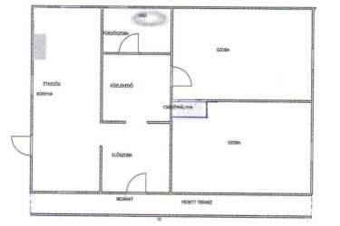 Eladó családi ház Tolmács természet közeli részén.&#13;&#10;&#13;&#10;Eladásra kínálok Nógrád Vármegye Tolmács község közkedvelt csendes utcájában, átmenő forgalommentes, természet közeli környezetben, 1040 m2-es körbekerített telken épített 85 m2-es, folyamatos felújítás alatt lévő családi házat, 10 m2-es fedett verandával együtt.&#13;&#10;A lakóingatlan 1960-as években épült téglából, fa födémmel és cserépborítással.&#13;&#10;&#13;&#10;Az elmúlt időszakban teljes átalakításon ment keresztül az épület, új tetőzet (szalag cserép) lett építve, kicserélve a villany és vízvezetékek valamint új 9 m2-es emésztő lett kialakítva.&#13;&#10;A községben a csatornarendszer folyamatosan épül, a házba már bevezették a csatornát, de a rákötés 1-2 hónapon belül megtörténik. Addig az emésztő biztosítja a szennyvíz elvezetését.&#13;&#10;&#13;&#10;A lakóingatlanba fedett verandán keresztül jutunk be, ahol tágas előszoba, kádas fürdőszoba, utcafronton két külön nyíló szoba valamint 19 m2-es bútorozott és gépesített étkezős konyha található. Az étkezős konyhából az elképzelés alapján kialakított teraszra jutunk. A két szoba között épített cserépkályha biztosítja a meleget. Az ingatlan melegvizét villanybojler biztosítja.&#13;&#10;Az előszobában fatüzeléses kályha adja a meleget. A nyílászárók új műanyag hőszigetelt üvegezésűek.&#13;&#10;A telken melléképület, pince és ásott kút található. Telekre személygépjármű beállási lehetőség van.&#13;&#10;A családi ház külső felülete 8 cm-es Dryvit szigetelést kapott, melynek festése a leendő tulajdonos elképzelése alapján történhet.&#13;&#10;&#13;&#10;A községben óvoda, általános iskola üzlet, posta pár percen belül elérhető.&#13;&#10;&#13;&#10;Ajánlom azoknak, akik kedvelik a természet közelségét, nyugodt, kiegyensúlyozott életet, itt biztosan megtalálja számítását. A terület közbiztonsága jó, a lakosság összefogásának, egymásra figyelésének köszönhetően, néhány kilométerre elérhető Rétság, Balassagyarmat, ahol bevásárlásra és szórakozásra is lehetőség van.&#13;&#10;Tolmács Budapesttől 54 km-re, Balassagyarmattól 28 km-re található.&#13;&#10;A közlekedés remek, közvetlen buszjárat Budapest, Vác, Rétság és Balassagyarmat irányába.&#13;&#10;&#13;&#10;Az ingatlan per, igény, és tehermentes, mely a vételár megfizetését követően azonnal birtokba vehető.&#13;&#10;&#13;&#10;Ár: 39. 900. 000.- Ft&#13;&#10;&#13;&#10;Irodánk az alábbi szolgáltatásokkal segíti önt az ingatlanvásárlásban:&#13;&#10;-Ingyenes hitelügyintézés&#13;&#10;-Földhivatali ügyintézés&#13;&#10;-Jogi háttér biztosítása&#13;&#10;-Energetikai tanúsítvány elkészítése&#13;&#10;-Értékbecslés&#13;&#10;-Ingyenes tanácsadás&#13;&#10;&#13;&#10;Köszönöm, hogy minket választott!&#13;&#10;&#13;&#10;Tel: +36705581160