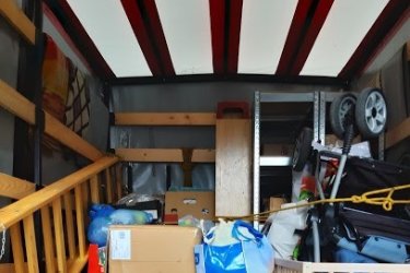 SOS költöztetés, FŐ-TEHERTAXI, fuvarozás, albérleti öltözés, lomtalanítás akár azonnal. Fuvarozó, költöztető, bútorszállító kisteherautó most rendelhető- IKEA, MÖMAX, MŐBELIX, JYSK, OBI, MEDIA MARKT, RS, PRAKTIKER, XXXLUTZ, MAMMUT, MAXCITY, CORVIN PLAZA, CAMPONA, ÚJBUDA CENTER, ETELE PLAZA,... áruházakból bútor, lakberendezési tárgyak gyors, sürgős házhozszállítása, szekrény, könyvespolc, ülőgarnitúra, kanapé, fotel, ágy, heverő, komód, festmény, TV. pingpongasztal... háztól-házig szállítása. Háztartási gépek- hűtőszekrény,(hűtő, jégszekrény, frizsider), mosógép, mosogatógép, tűzhely... lakásfelszerelés házhozszállítás. Fuvarozás, bútorszállító kisteherautó igénylés Budapest, Pest megye, belföld. Teherfuvarozás, teherszállítás, árufuvarozás, áruszállítás megbízható szakemberek gyors rugalmas lebonyolítás kedvező árak, lehet egy- két raklapos áru szállítása szombat, vasárnap, ünnepnapokon is!
T: 0630 940-4757. / 061 226-3652 / www.fotehertaxi.hu