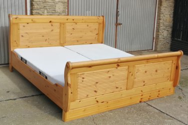 180x200cm fenyő franciaágy