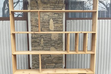 Fenyő térelválasztó polc