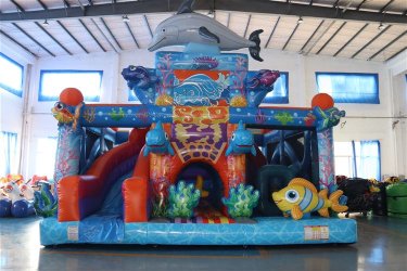 Eladó Tengervilág Csúszdás Ugrálóvár