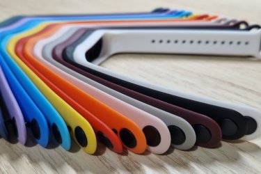Xiaomi Mi Band 7 színes szilikon pótszíj eladó
