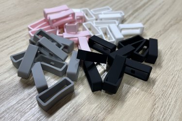 Színes szilikon óraszíj bújtató (20mm-es óraszíjhoz)