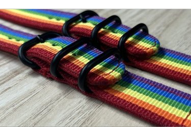 Szivárvány színű kétrészes Nato óraszíj – 20mm