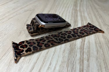 Apple Watch fém leopárd mintás szíj