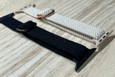 Apple Watch gumis keskenyített óraszíj – stílus és kényelem minden napra

Dobd fel Apple Watch órádat ezzel a modern, keskenyített gumis óraszíjjal, amely tökéletes egyensúlyt teremt a sportos megjelenés és az elegáns stílus között. A rugalmas, bőrbarát szilikon anyag kényelmes viseletet biztosít egész nap, akár edzéshez, akár hétköznapi használatra.

Ha egy stílusos, mégis praktikus óraszíjat keresel, amely minden alkalomhoz illik, ez a gumis keskenyített Apple Watch szíj remek választás.

???? Rendeld meg most, és újítsd meg az órád megjelenését egyszerűen!

Ajándékdobozzal is megvásárolható, így egy igazán szép és elegáns meglepetés lehet szinte bármilyen alkalomra. Az ajándékdoboz fekete színű és +500 Ft az ára.

Egy szíj ára: 2490 Ft
Ajándékdobozzal: +500 Ft

Erről a szíjról bővebben:
https://happywatch.hu/termek/apple-watch-gumis-keskeny-oraszij/