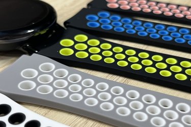 Dupla színű sport szilikon óraszíj (22mm-es méretben)