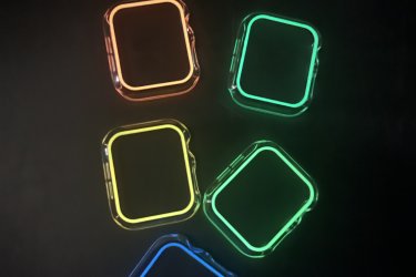 Apple Watch fluoreszkáló műanyag védőtok