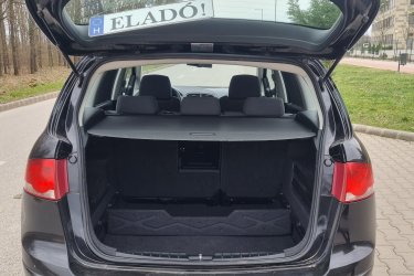 ❗️AKCIÓ❗️
❗️ELADÓ❗️
SEAT ALTEA XL
1.9 PDTDI 105LE
2008-as
DIESEL
Kézi 5 sebességes

???? Műszaki vizsga: 2026.10
???? Km óra állás: 263.×××km
????2db Gyári kulcsal.
☺️ + 4db lemezfelni

☎️06/30-138-5190
????06/30-245-2019

???? ÁRA: 1.650.000Ft HELYETT 1.550.000Ft❗️

???? A hét bármelyik napján megtekinthető és azonnal elvihető❗️

❗️FEHÉRGYARMATON MEGTEKINTHETŐ❗️

Korához képest megkímélt állapotú ,Kulturált utastér, Magas gyári felszereltség,Alacsony fogyasztás, Megbízható 1.9 motoral szerelt 

Tolatóradar, ABS, ASR, ESP, Tempomat, Központizár, Szervokormány, Ködlámpa, Automata Fényszórókapcsolás, Elektromos Ablak Elől-Hátul,Elektromos Tükör,Alufelni,Vonóhorog,ISOFIX,Légzsák, Digitális Klíma, Állítható Kormány, Elektromosan Behajtható Tükör, Multikormány Stb.

✅️További kérdések esetén örömmel állok rendelkezésére minden nap❗️