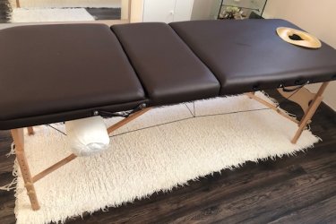 Eladó masszázságy