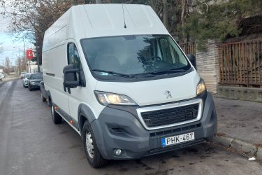 Bérelhető  Kőbányán ,  Zuglóban L4 H3  méretű  Peugeot Boxerek 
tempómat  klíma  magyar  pálya  a  díjban.

Hosszú  illetve  rövid  időtartamra  is  .
Akár  sofőrrel  is  !
Kérjen  ajánlatot  Most !
www.redrent.hu
06308771840