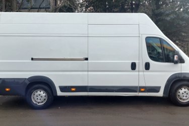 Bérelhető  Kőbányán ,  Zuglóban L4 H3  méretű  Peugeot Boxerek 
tempómat  klíma  magyar  pálya  a  díjban.

Hosszú  illetve  rövid  időtartamra  is  .
Akár  sofőrrel  is  !
Kérjen  ajánlatot  Most !
www.redrent.hu
06308771840