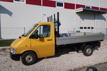 Fuvarozást vállalok 1 tonna súlyig.
Daru használatának segítségével könnyen szinte bármit pillanatok alatt fel/le tudok emelni/tenni az autóra és gondos rögzítés után háztól házig szállítani.
(ömlesztett áru kivételével szinte bármit elszállítok)
Hívjon bizalommal a nap bármely részén elérhető vagyok és üzenetekre is válaszolok.
Érdeklődés: +36205439642