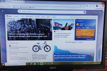 Eladó Acer Monitor 