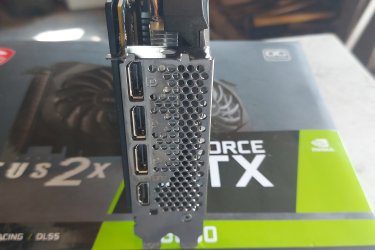  MSI GeForce RTX 3050 VENTUS 2X 8G OC eladó!!

Eladó  MSI GeForce RTX 3050 VENTUS 2X 8G OC videokártya.
Eredeti dobozában
Garanciális: 2025.12 hóig.

Csatolófelület     PCI-Express
Video chipset    Nvidia GeForce
Video chipset termékcsalád    RTX 3050
Hűtés típusa     Aktív hűtés
Ventilátorok száma    2 darab
Grafikus chip sebessége    1807 MHz
Grafikus memória sebessége    14000 MHz
Memória
    
Memória mérete     8 GB
Memória típusa    GDDR6
Memória sávszélesség     128 bit
További tulajdonságok
    
Maximális felbontás    7680 x 4320 pixel
DirectX    12
OpenGL    4.6
Tápcsatlakozó    1 x 6-pin
Fogyasztás    115 W
Ajánlott tápegység    500 W
Lite Hash Rate     Nem
LED megvilágítás    Nincs
Szín    Fekete
Alkalmazott technológiák    
nVidia CUDA
 
nVidia PhysX
 
nVidia Pure Video HD
 
nVidia 3D Vision
 
nVidia G-Sync
DLSS
    
DLSS 2.0    Van
DLSS 3.0    Nincs
DLSS 4.0    Korlátozottan támogatott
Deep Learning Anti-Aliasing (DLAA)    Van
DLSS Super Resolution    Van
DLSS Ray Reconstruction    Van
DLSS Frame Generation    Nincs
DLSS Multi Frame Generation    Nincs
Csatlakozók
    
VGA (D-sub)    Nincs
DVI csatlakozók száma    1 db
HDMI csatlakozók száma    1 db
DisplayPort csatlakozók száma    1 db
USB Type-C    Nincs
Méretek
    
Szélesség    112 mm
Hosszúság    205 mm
Vastagság    45 mm