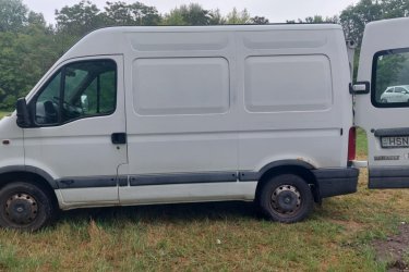 Renault Master 2.2 dci  2001-évjarat, műszaki 2026.06.20 van rajta. Megkimélt állapotban eladó. Csak komoly érdeklődők hívjanak. 06307135801