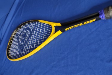Fenti sporteszközök várják új gazdájukat. Ár megegyezés szerint.
