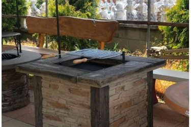 Kerti grill és bográcsozó