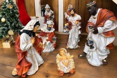 Betlehemi nagy figurák eladók – kültéri és beltéri használatra