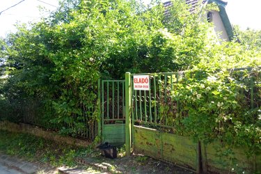 Eladó Nagybörzsönyben felújítandó családi ház