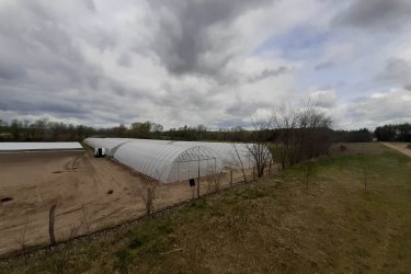 Fóliasátor építése családi kiviteltől ( 20m2-es ) a több 1000m2-es ig
Gépi Fólia váz hajlítás fél col-tol 6/4"  Vállalom csőhajlítás előtt csövek össze hegesztését és fólia sátrak építését is. Nem Kell elhozni a csöveket Házhoz megyek Az ország bármelyik területén!!
Vascsövek és Zártszelvények forgalmazása,széles választékban
szívesen állunk rendelkezésére.
tel:06205099053 feszter6@gmail.com