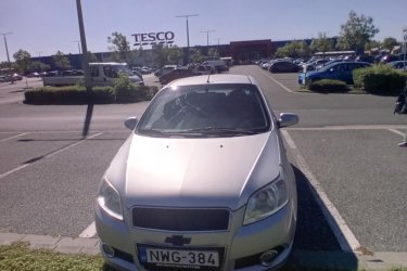 CHEVROLET AVEO 1.2 16V Base Eladásra kínálom szeretett Chevrolet Aveomat, típusváltás miatt. Hibátlan műszaki állapotban, a műszaki vizsgája 2027.04.30.-ig érvényes. Alacsony fogyasztású, 5 ajtós, kevés km. Karosszériája teljesen rozsda mentes, szép állapotú. 
Személyes megtekintés előtt mindenképpen egyeztessünk telefonon.