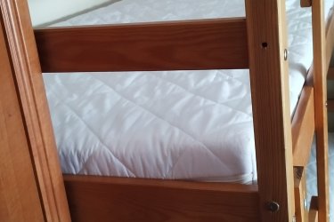 Eladó emeletes ágy 