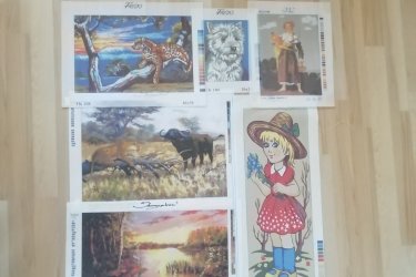 Új gobelin alapok kivarráshoz eladók. Méretek: 10x10 és 30x40 között, többféle. Összesen 32 db, kizárólag egyben eladó. Ára: 10.000 Ft. 