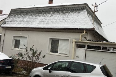 Kaposvári zöldövezeti 100+43m2-es családi ház 57,5 millió