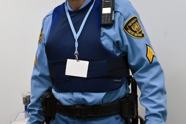 Ecser, portaszolgálat - vagyonőr